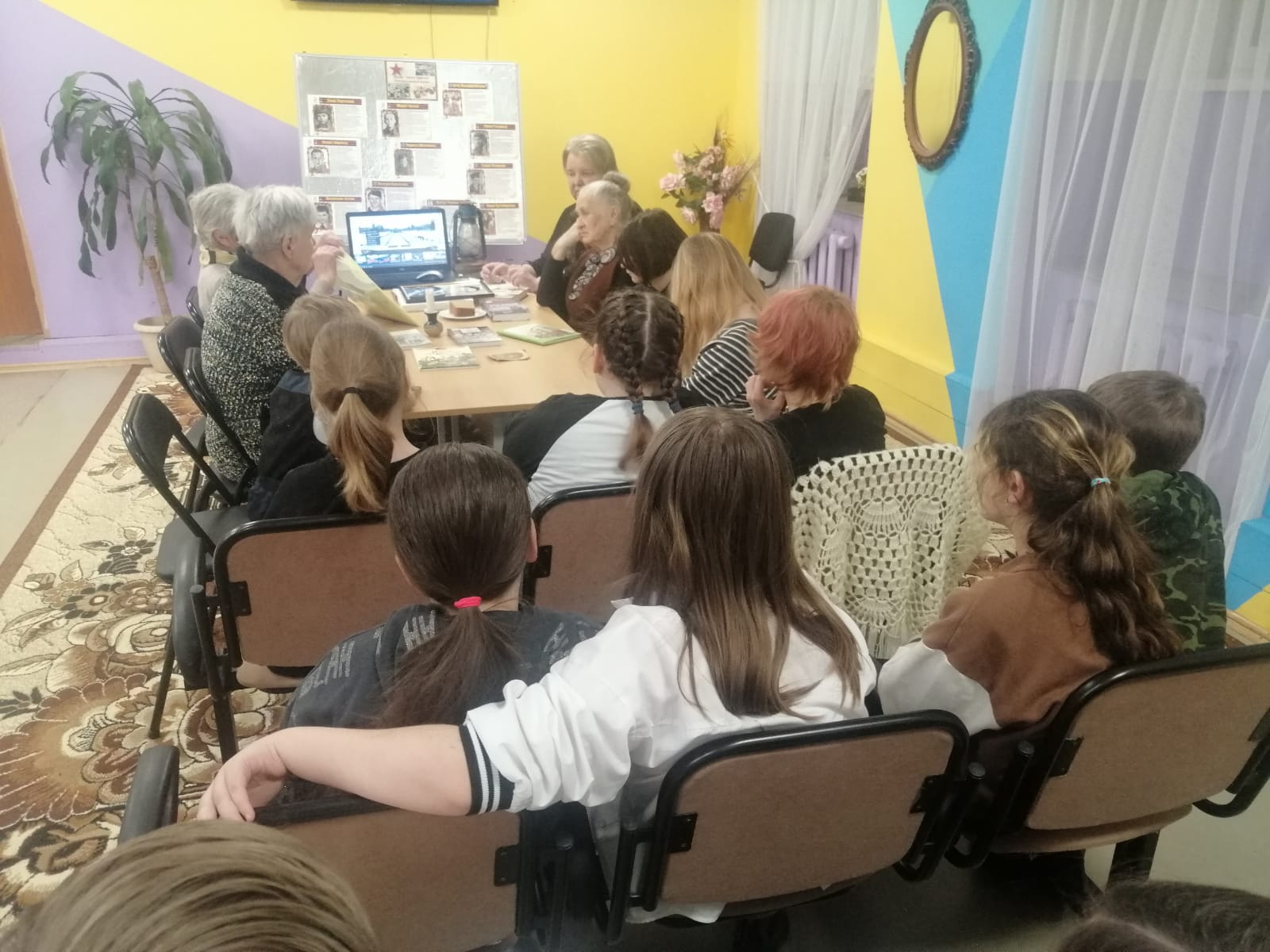 Вы сейчас просматриваете Информационный час «Хлеб той зимы» ко Дню снятия блокады Ленинграда